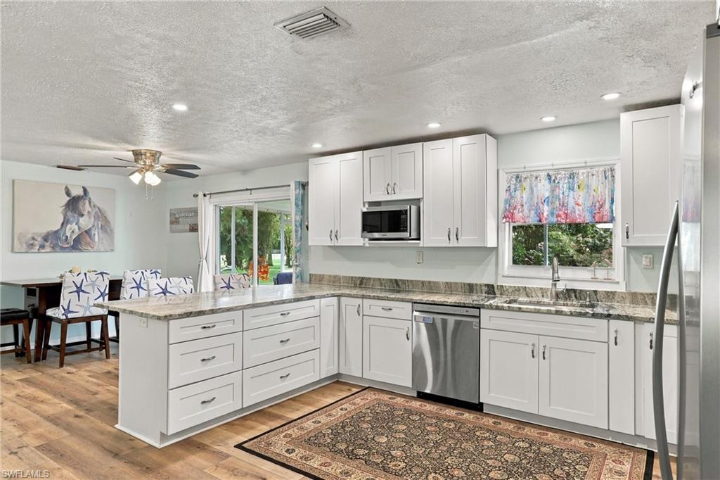 ISLAND ESTATE NORTH UNRECORDED SUBDIVISION - Residential