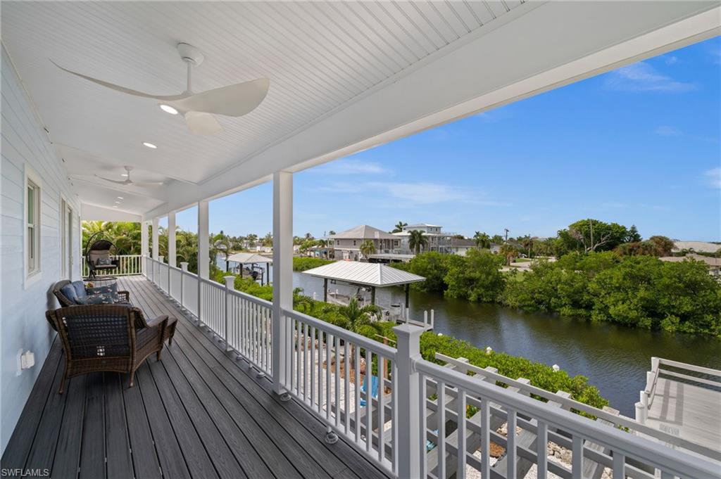 BUTTONWOOD KEY - Residential