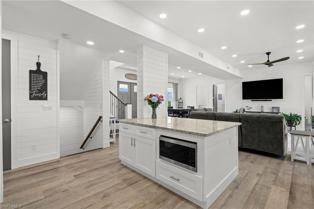 BUTTONWOOD KEY - Residential