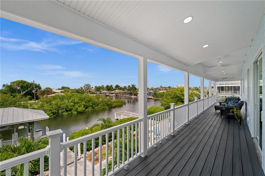 BUTTONWOOD KEY - Residential
