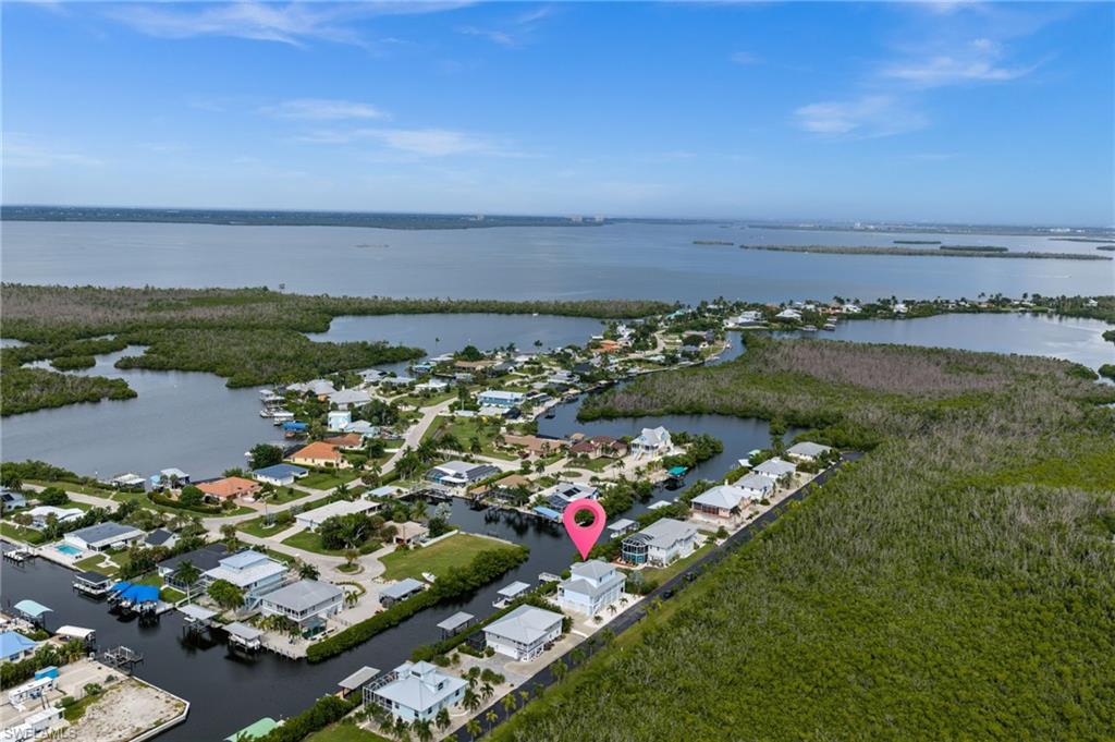 BUTTONWOOD KEY - Residential