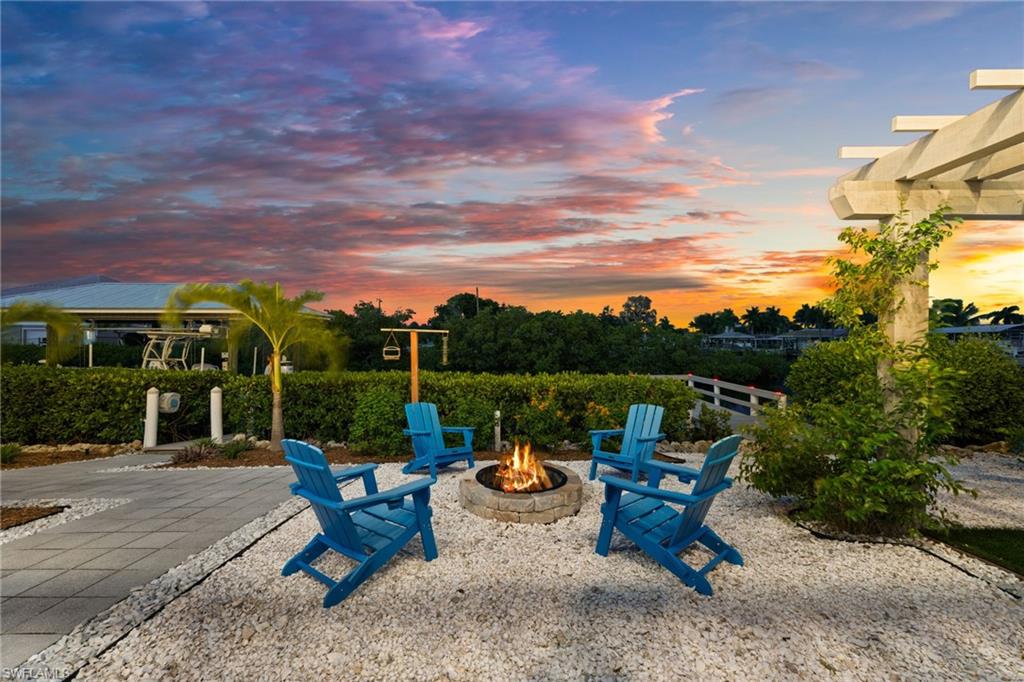 BUTTONWOOD KEY - Residential