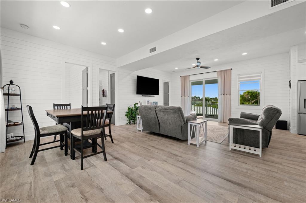 BUTTONWOOD KEY - Residential