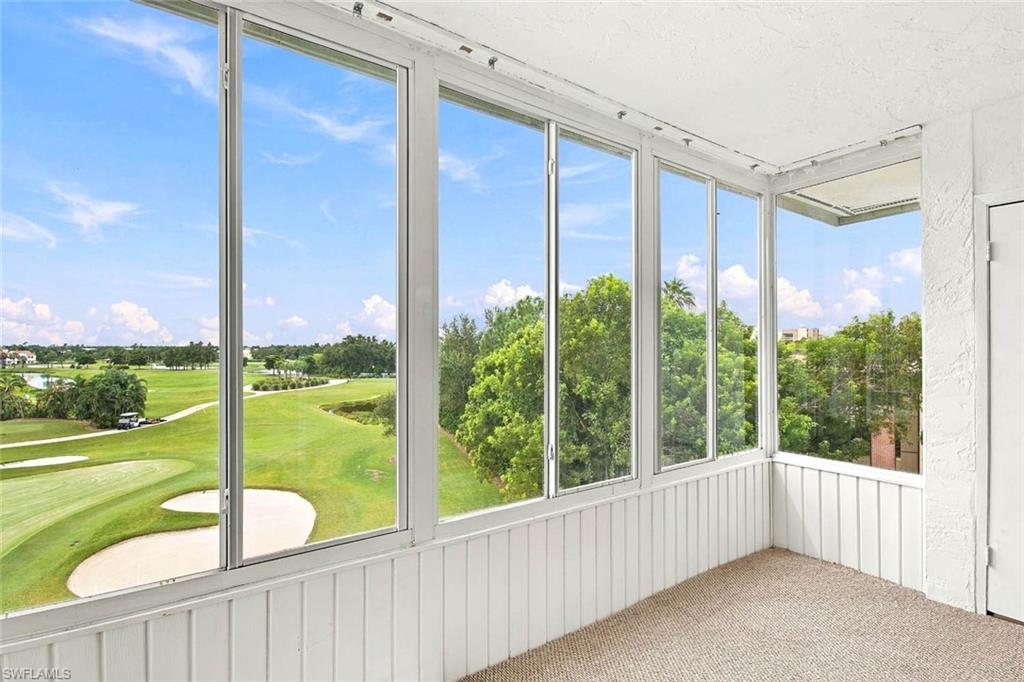 SEVEN LAKES - Residential