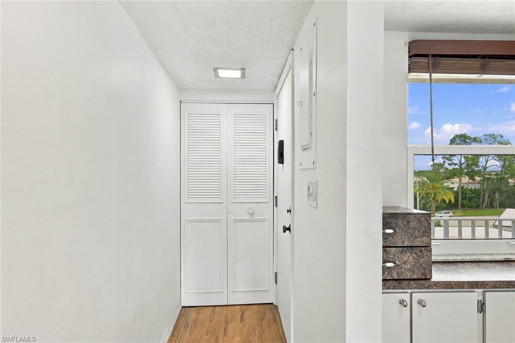 SEVEN LAKES - Residential