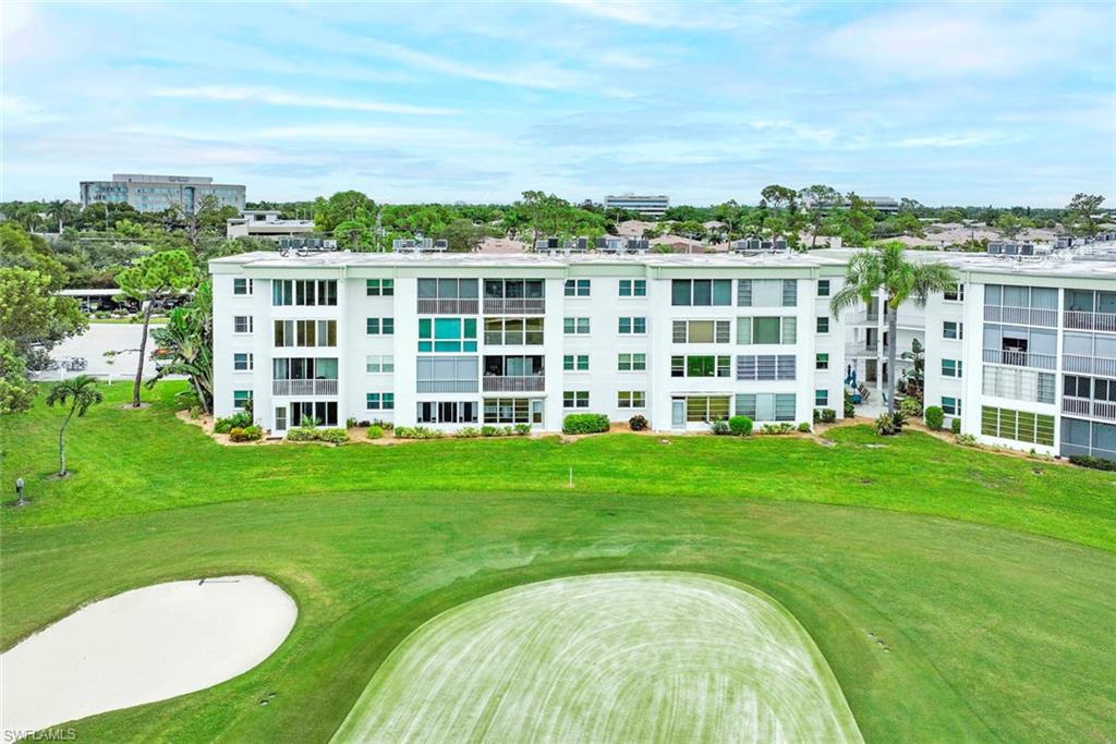 SEVEN LAKES - Residential