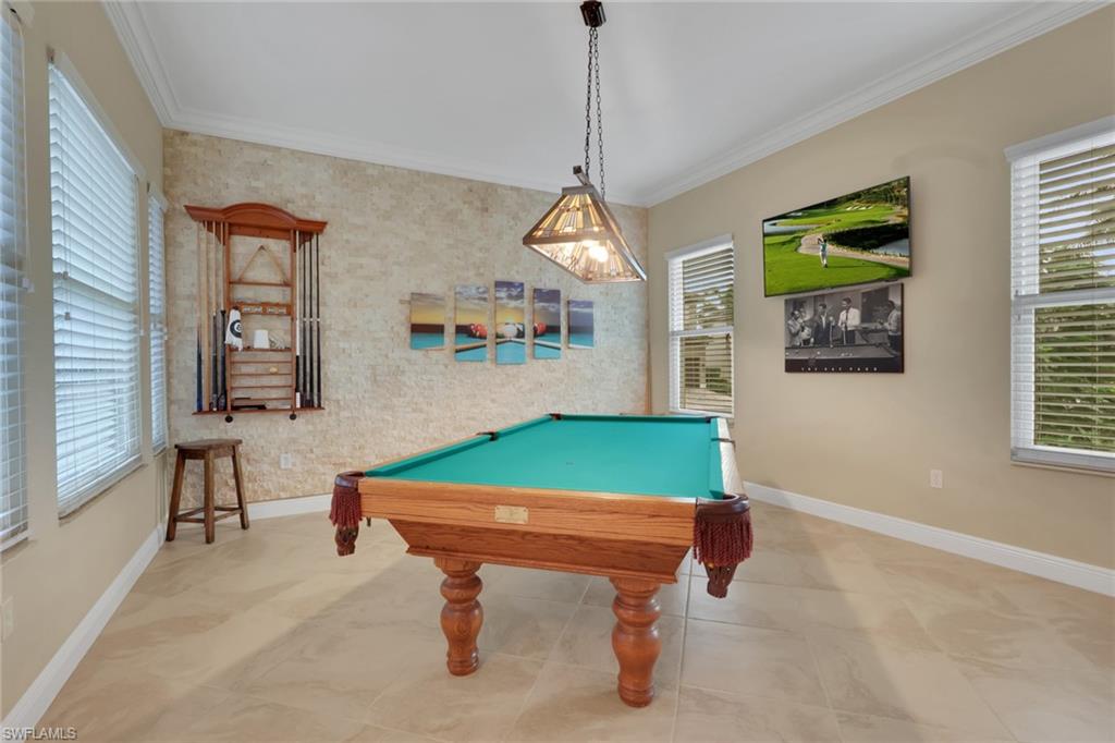 CATALINA ISLES - Residential