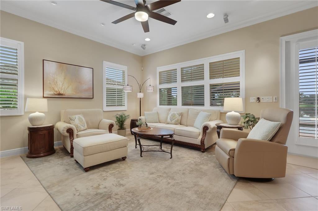 CATALINA ISLES - Residential