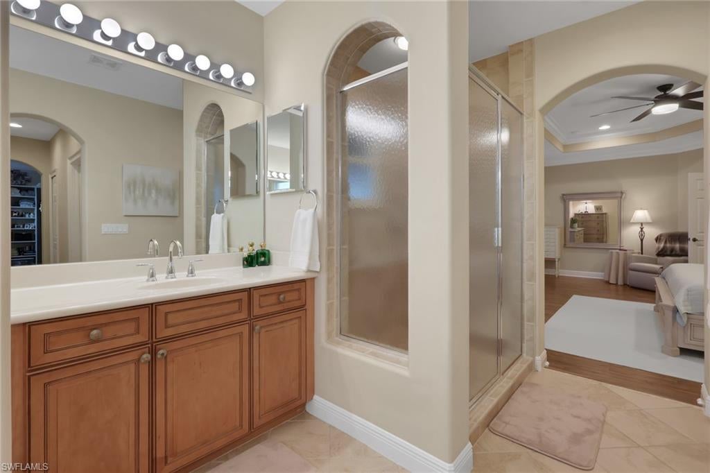 CATALINA ISLES - Residential