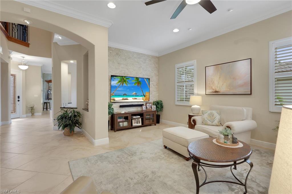 CATALINA ISLES - Residential