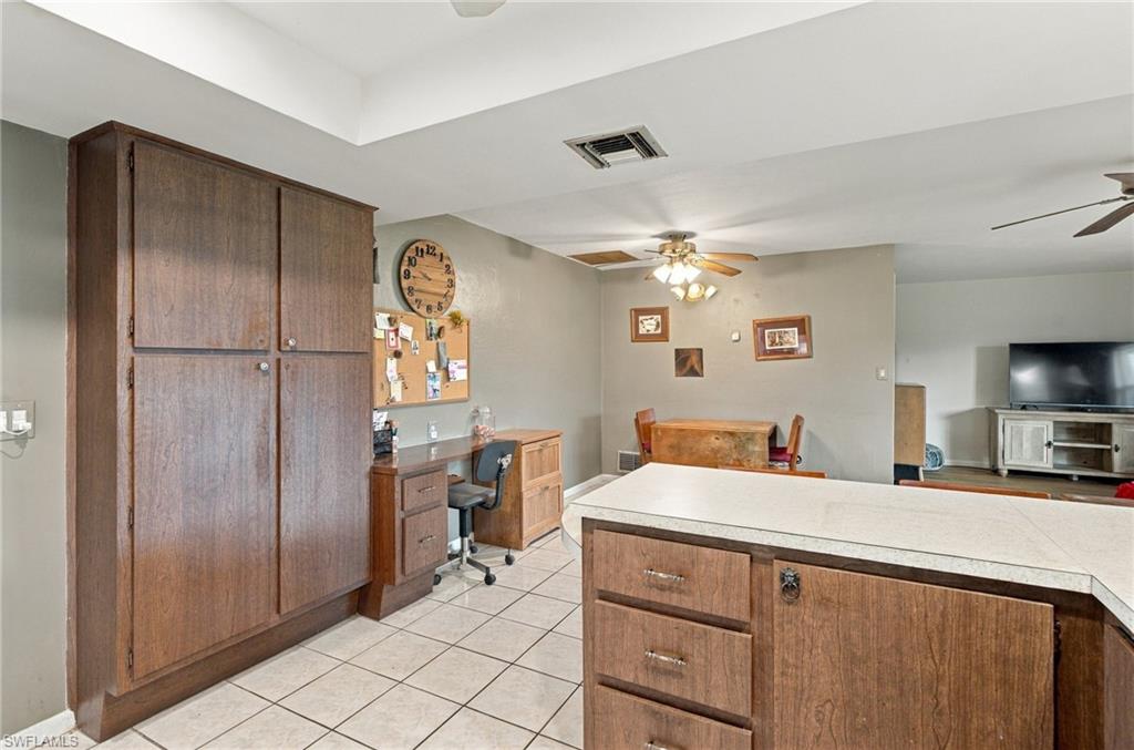 WILLOW LAKE - Residential