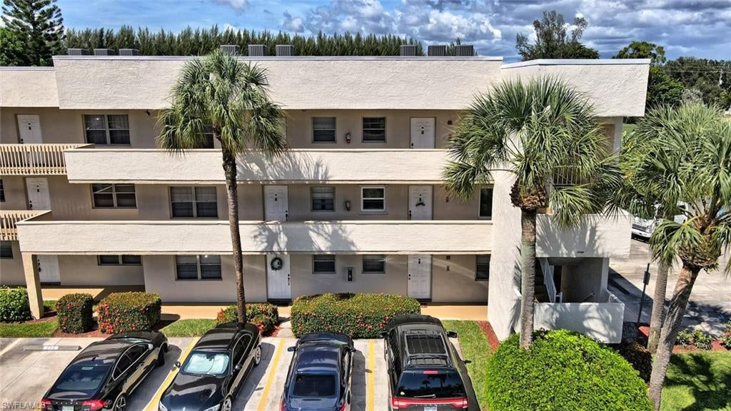 FOREST LAKES GOLF AND TENNIS CLUB - Residential Lease