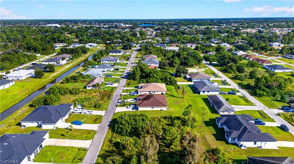 LEHIGH ACRES - Land