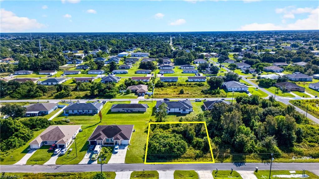 LEHIGH ACRES - Land