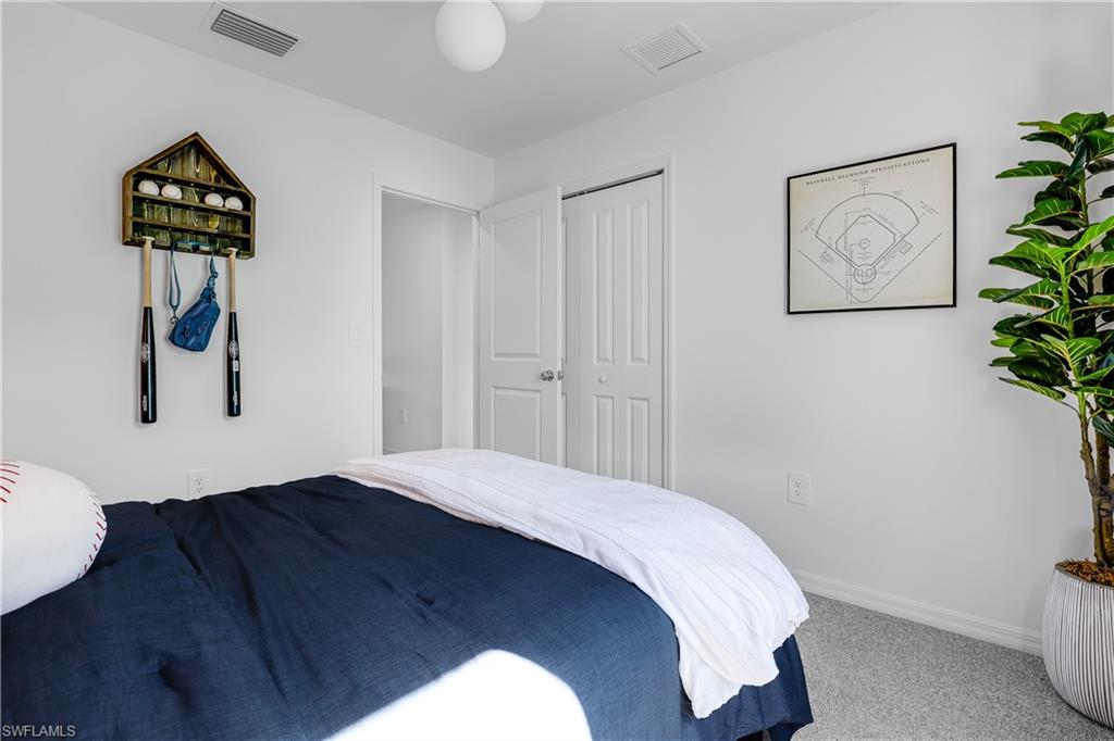 SABAL GLEN AT MIDTOWN - Residential