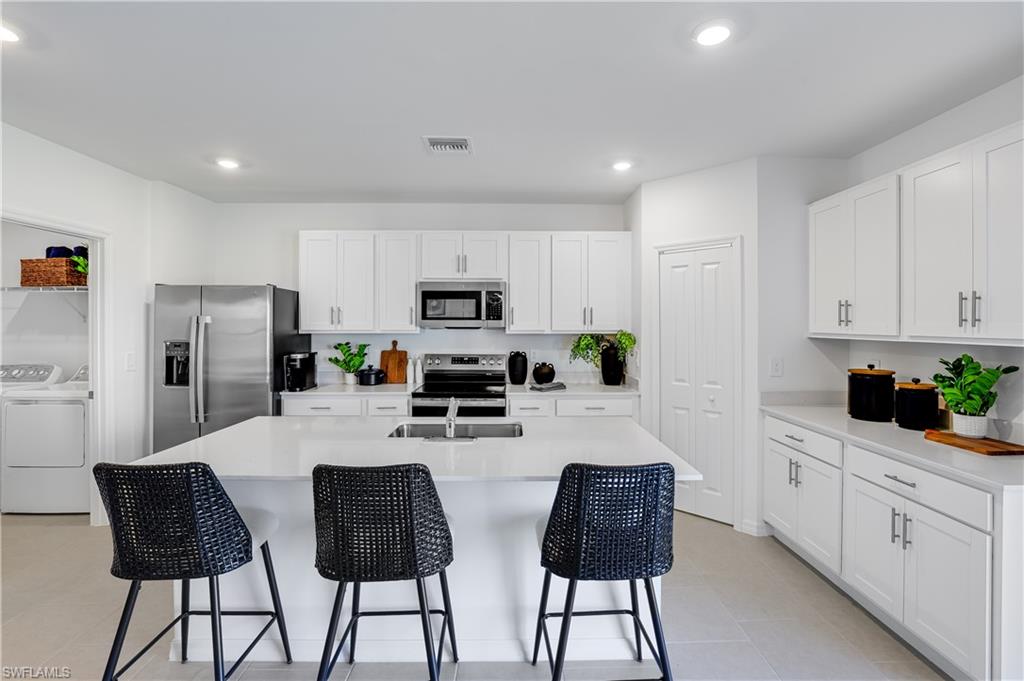SABAL GLEN AT MIDTOWN - Residential