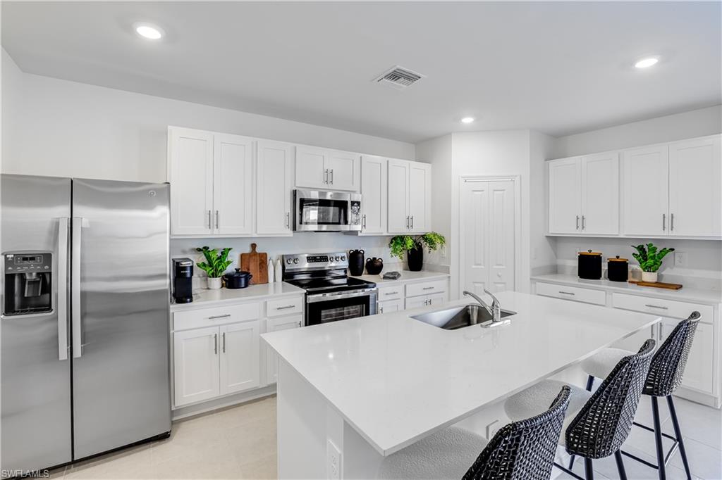 SABAL GLEN AT MIDTOWN - Residential