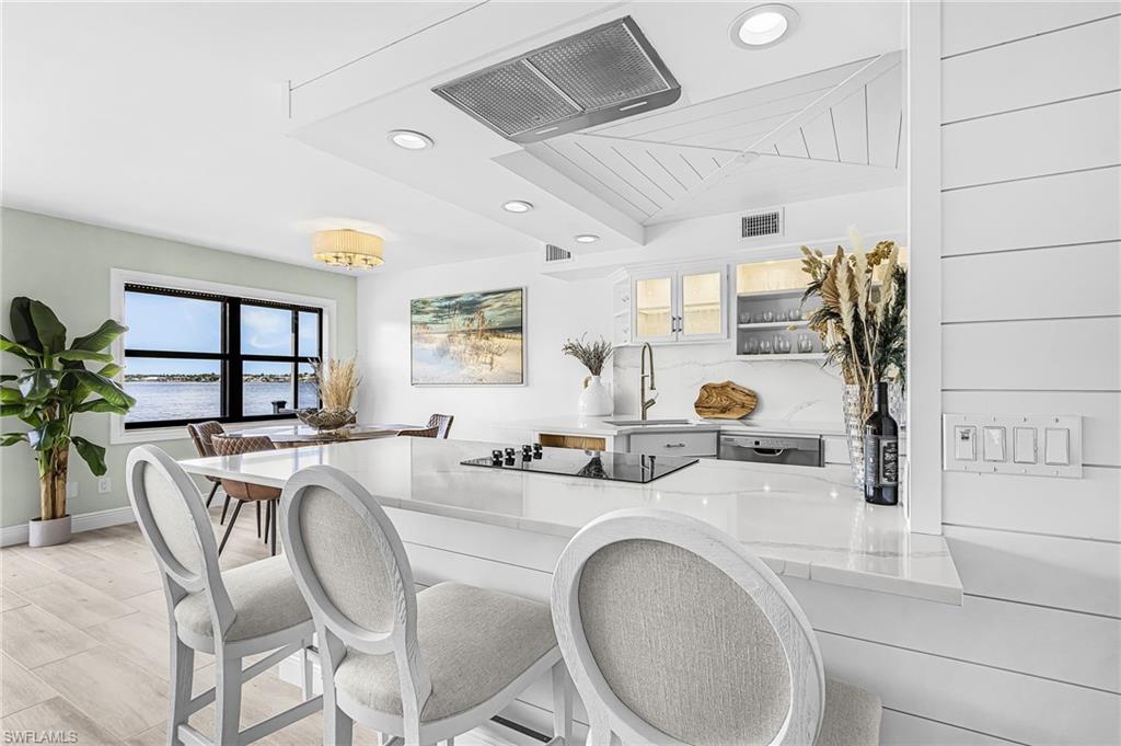 CHESAPEAKE POINT - Residential Lease