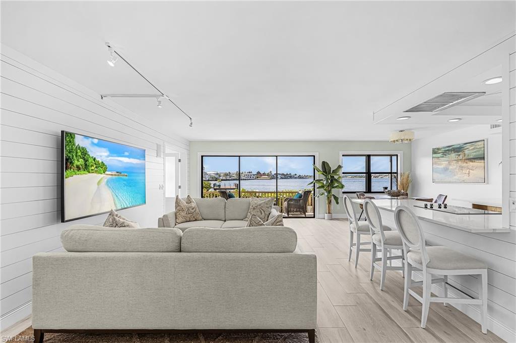 CHESAPEAKE POINT - Residential Lease