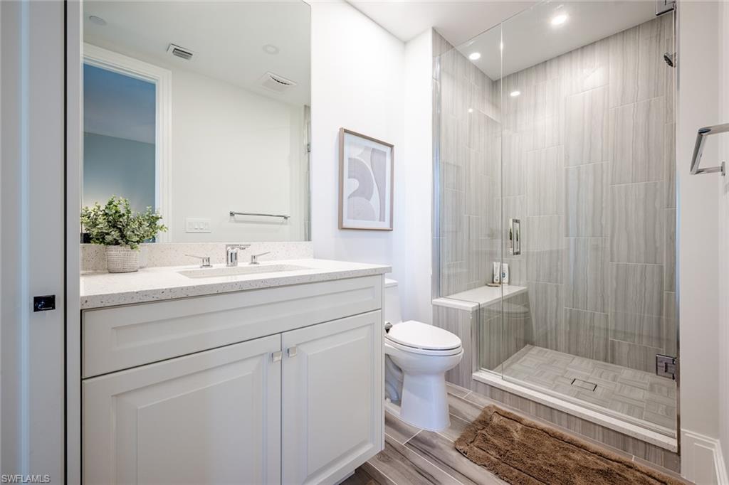 QUATTRO AT NAPLES SQUARE - Residential