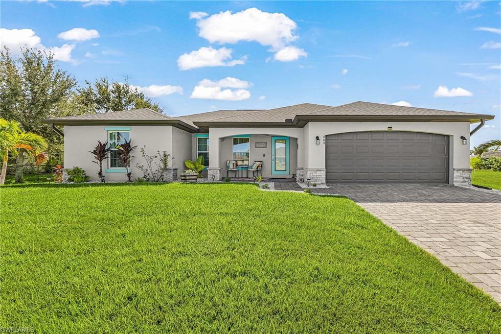 CAPE CORAL - Residential