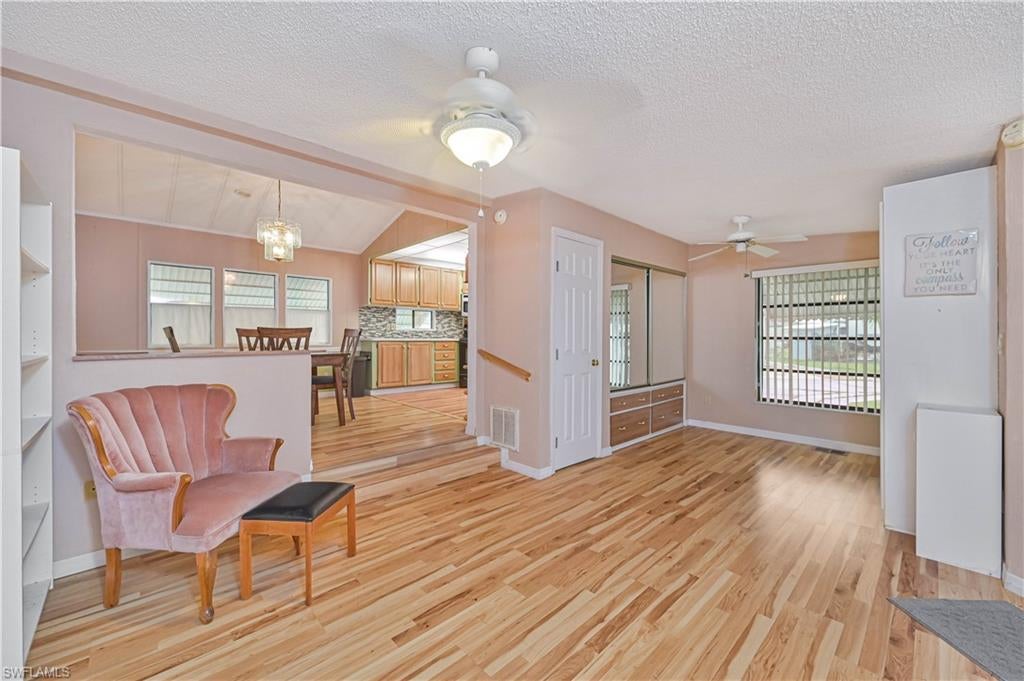 CORKSCREW WOODLANDS - Residential Lease