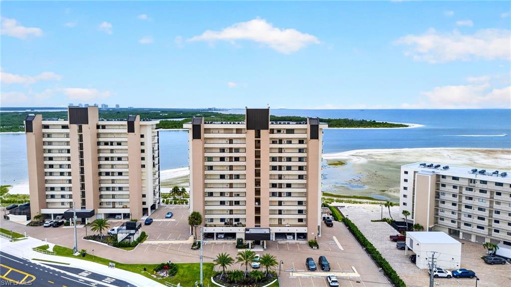 ISLANDS END CONDO - Residential