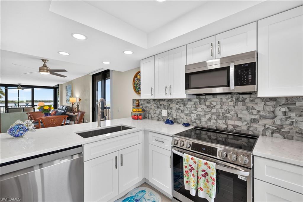 ISLANDS END CONDO - Residential