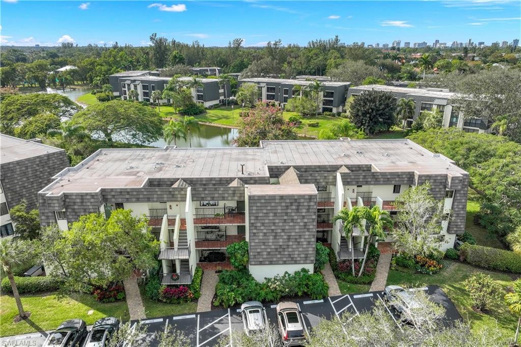NAPLES BATH AND TENNIS CLUB - Residential