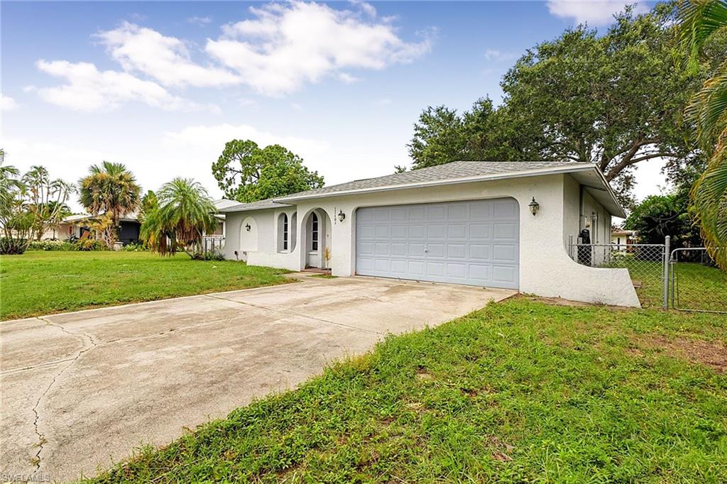 SAN CARLOS PARK - Residential