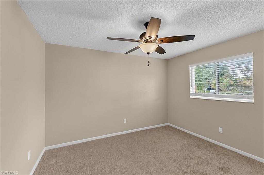 SAN CARLOS PARK - Residential