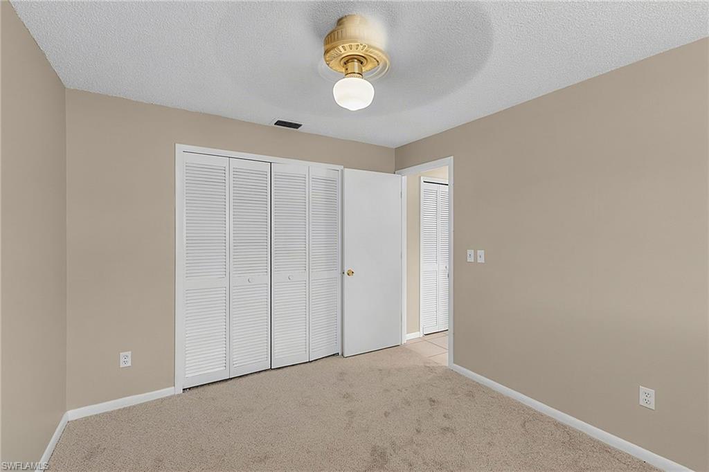 SAN CARLOS PARK - Residential