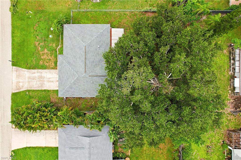SAN CARLOS PARK - Residential