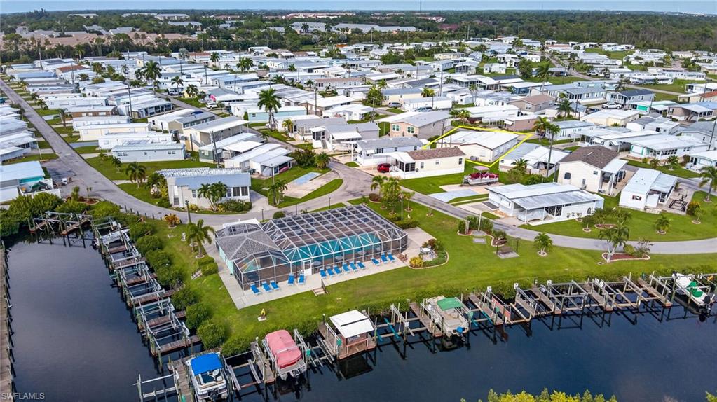 MARINERS COVE - Residential