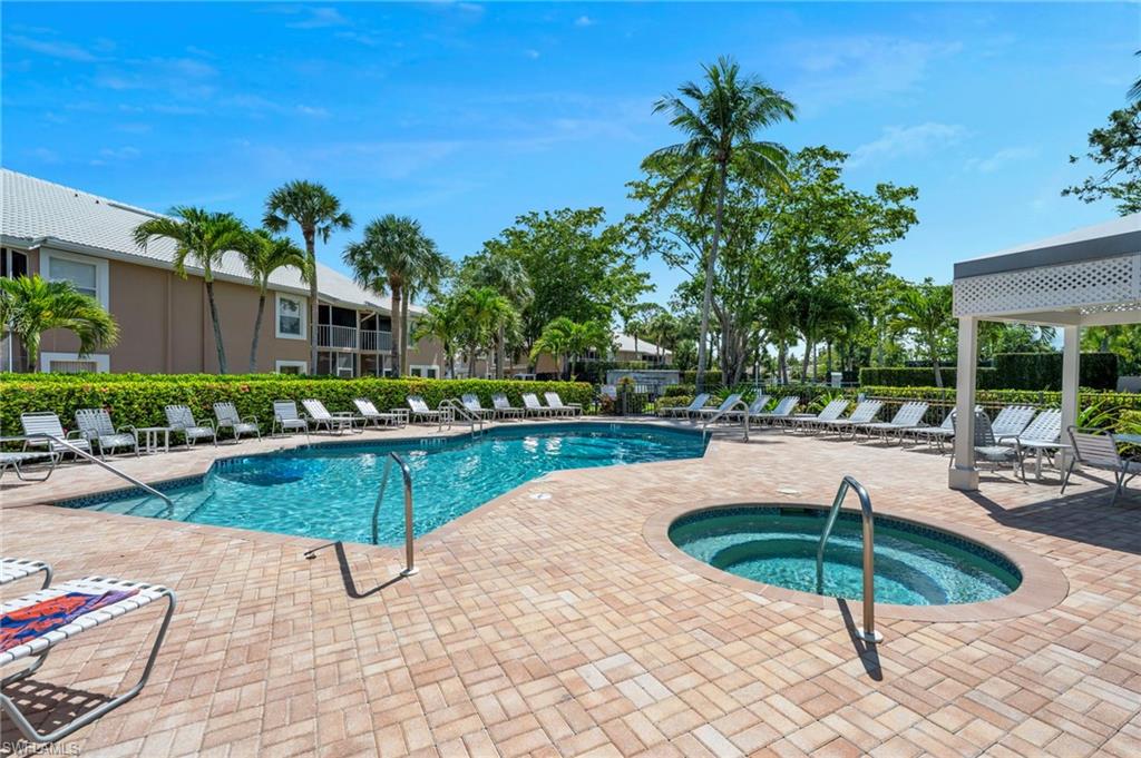 BERMUDA CAYS - Residential
