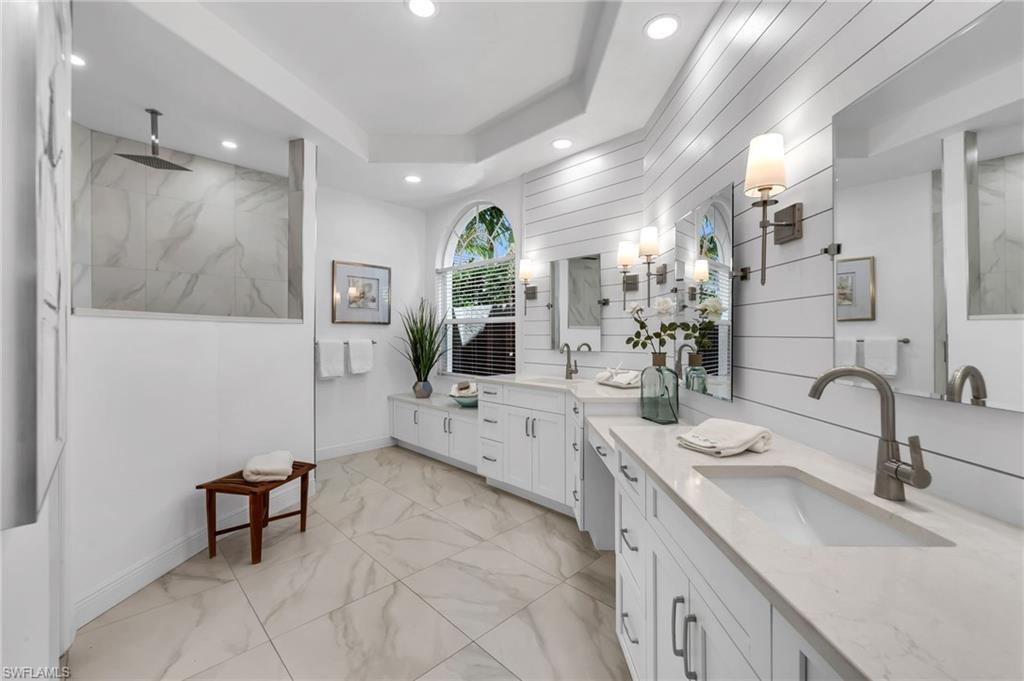 SUNSET TRACE - Residential