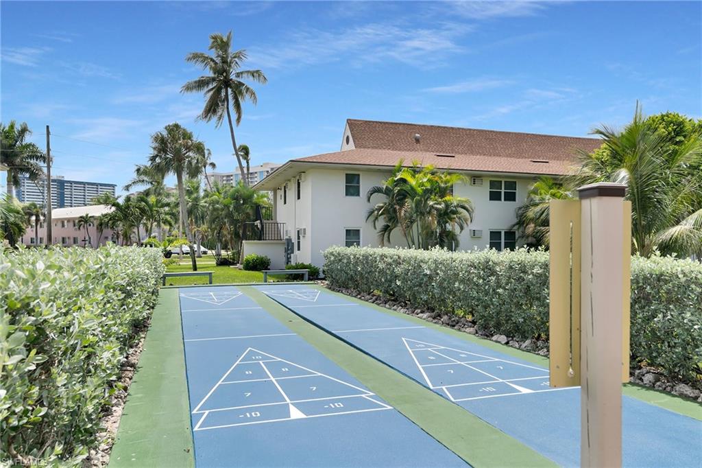 SEABREEZE WEST - Residential