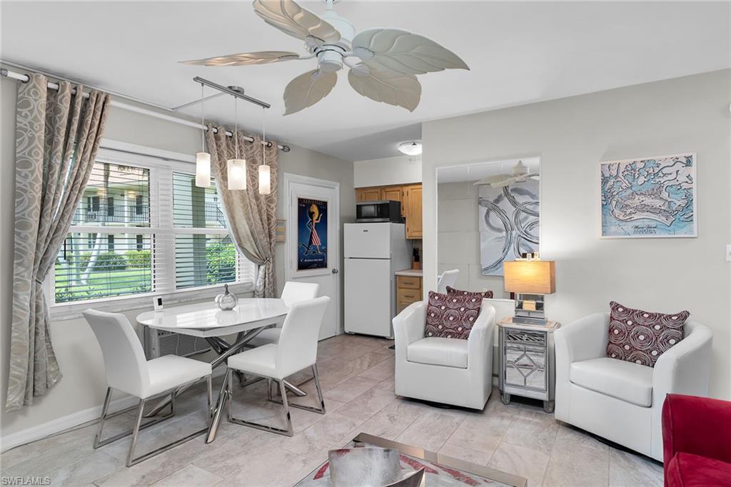 SEABREEZE WEST - Residential