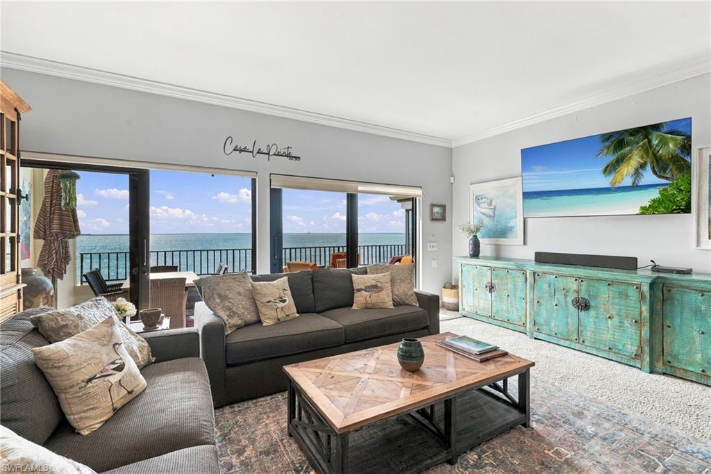 600 LA PENINSULA - Residential