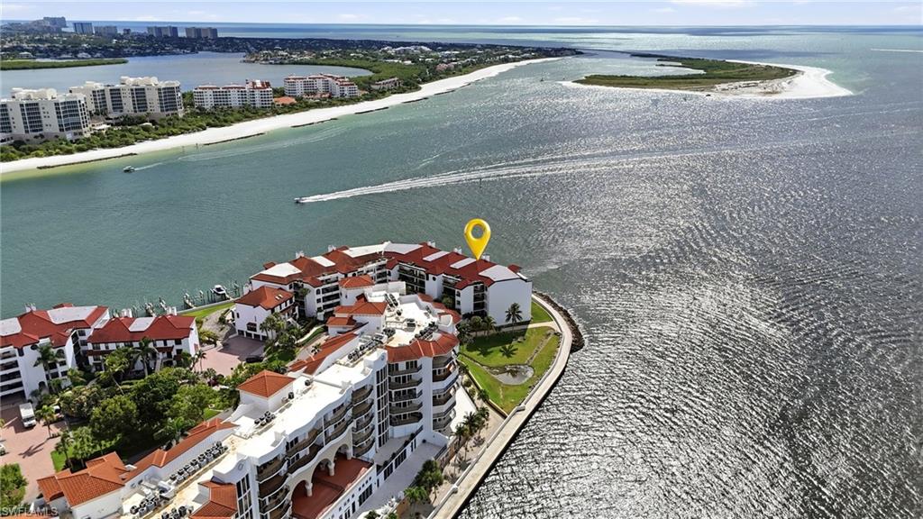 600 LA PENINSULA - Residential