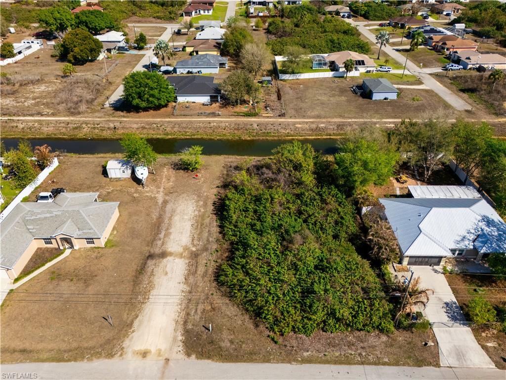 LEHIGH ACRES - Land
