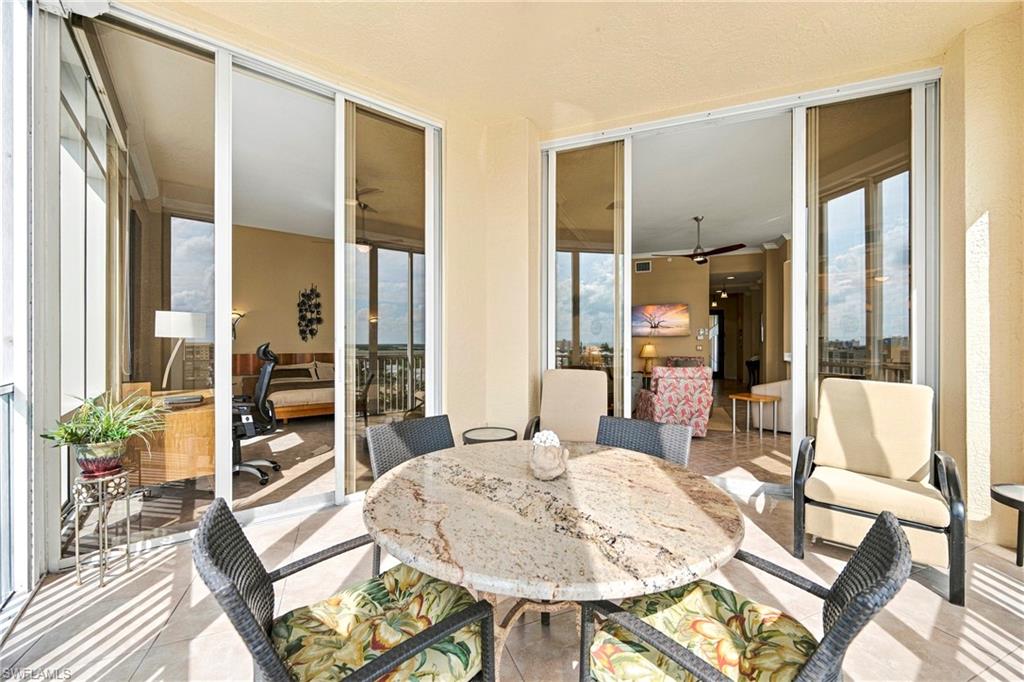 PALM HARBOR CLUB - Residential