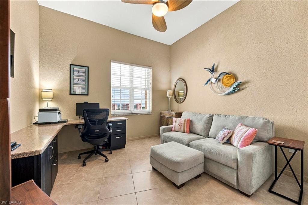 PALM HARBOR CLUB - Residential