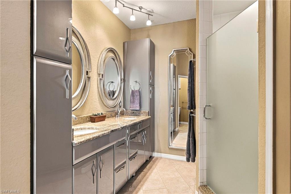 PALM HARBOR CLUB - Residential