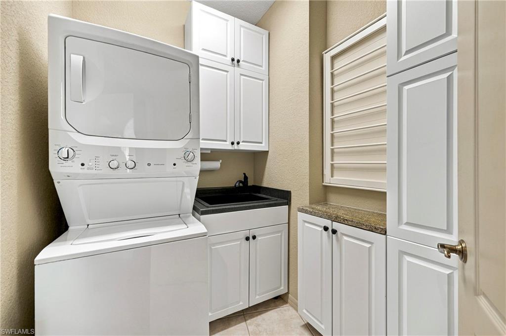 PALM HARBOR CLUB - Residential