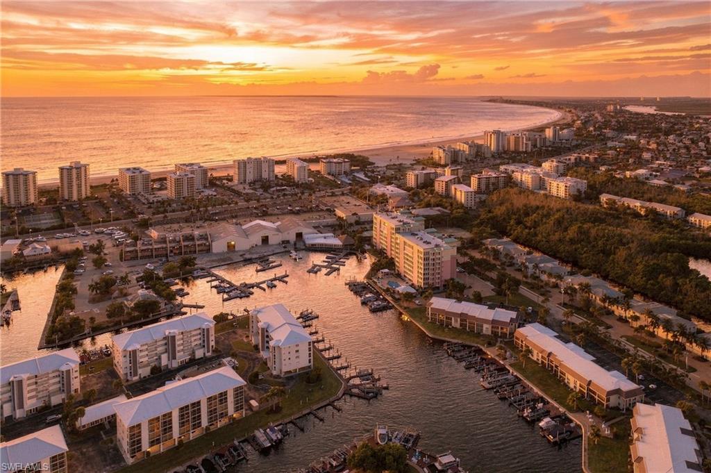 PALM HARBOR CLUB - Residential
