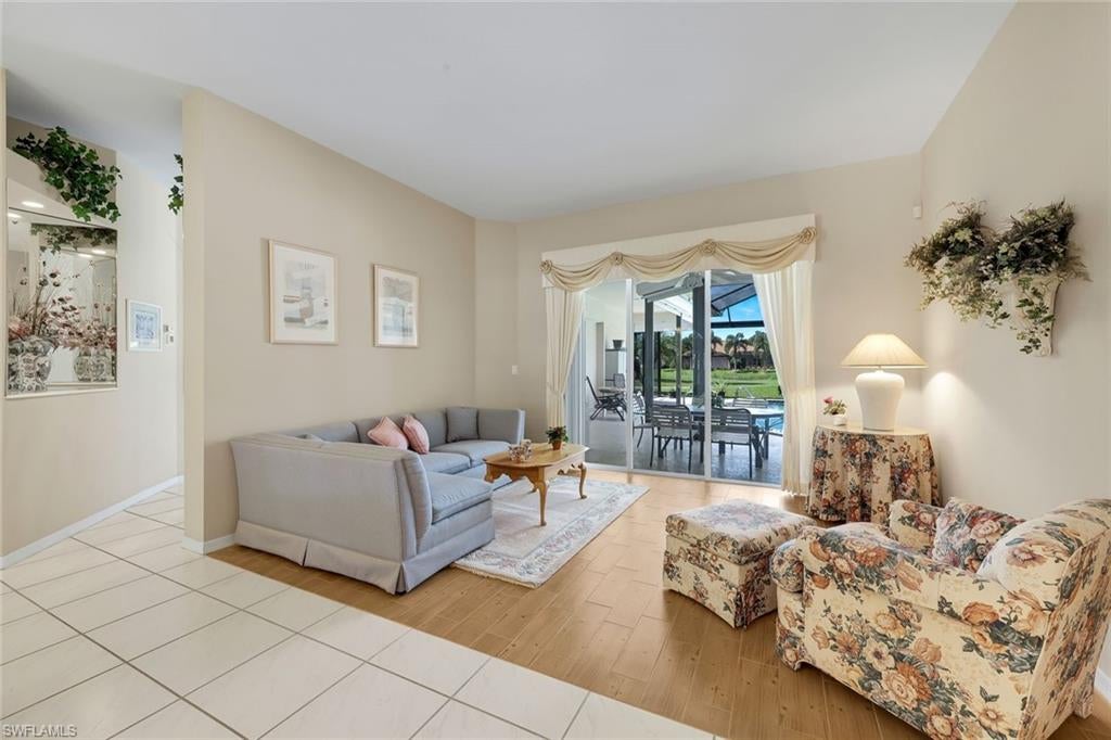 HIGHLAND WOODS - Residential