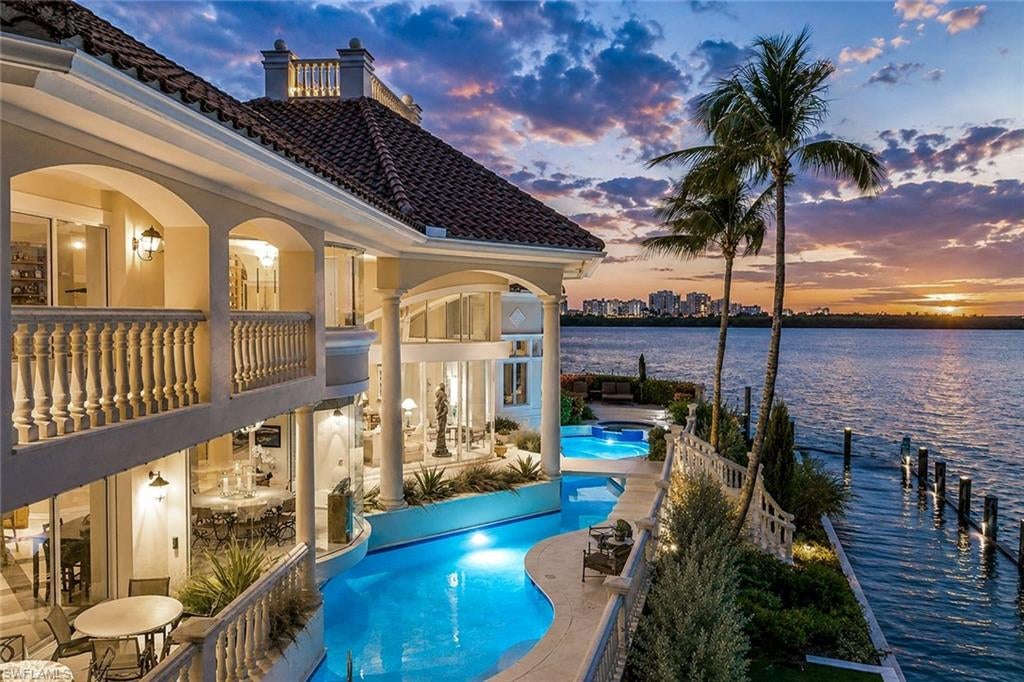 MARCO ISLAND - Residential