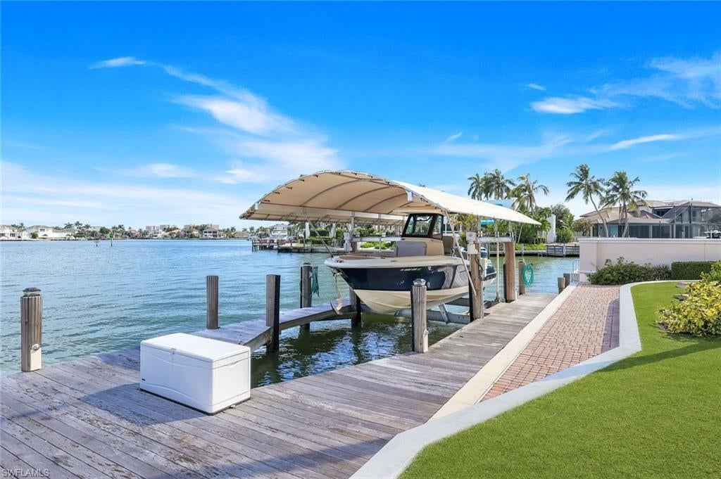 MARCO ISLAND - Residential