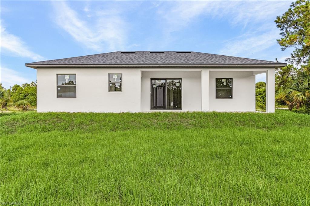 LEHIGH ACRES - Residential